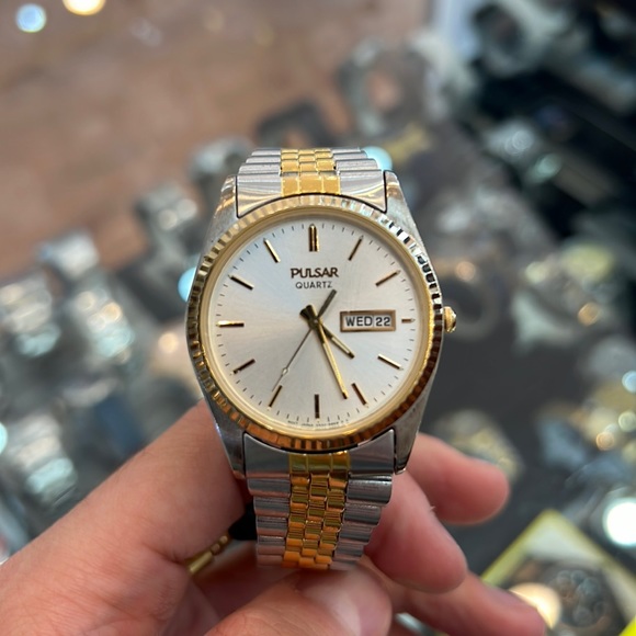 Vintage Pulsar Watch Rolex Designed Jubillee band - Picture 3 of 7